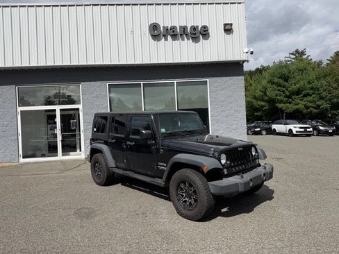 Used 2015 Jeep Wrangler Unlimited Sport w/ Quick Order Package 24S AWD/4WD image 11