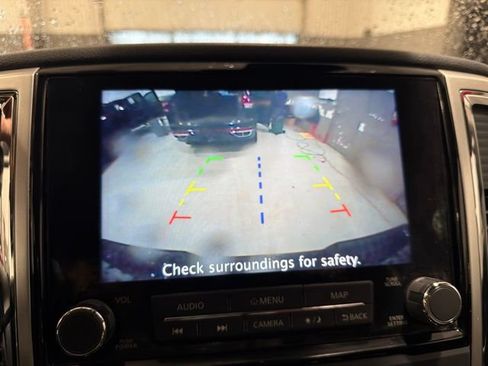 Used 2020 Nissan Titan SV w/ SV Convenience Package AWD/4WD image 24