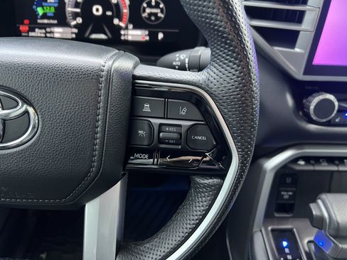 Used 2022 Toyota Tundra Platinum image 26