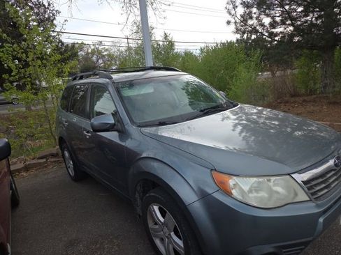 Used 2010 Subaru Forester 2.5X Premium w/ Popular Equipment Group 1A AWD/4WD image 1