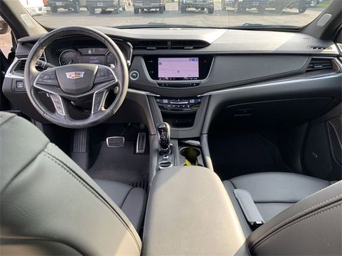 Certified 2022 Cadillac XT5 Sportv w/ LPO, Floor Liner Package image 21