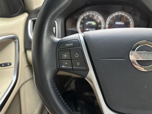 Used 2013 Volvo S60 T5 Premier image 21