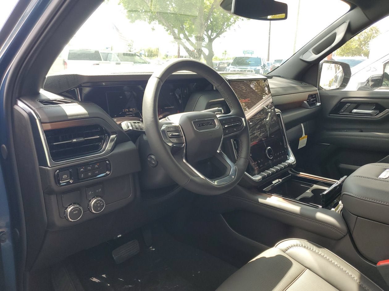 New 2026 GMC Yukon Denali RWD image 20