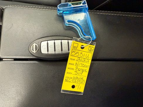 Used 2022 Nissan Rogue SL w/ SL Premium Package image 30