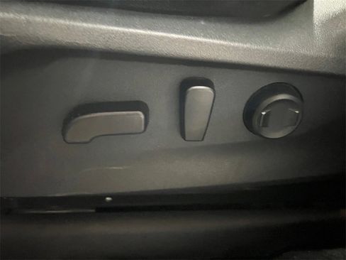 Used 2019 Subaru Ascent Limited image 25