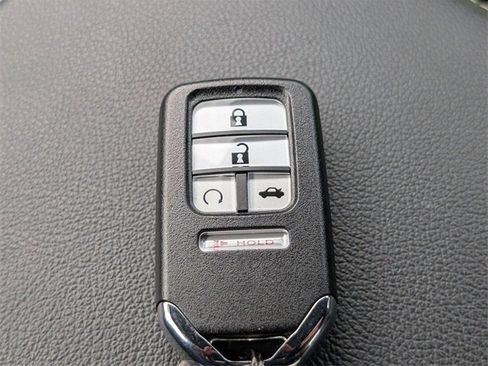 Used 2019 Honda Accord Sport image 27