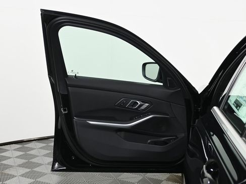 New 2026 BMW 330i xDrive Sedan w/ Convenience Package image 27