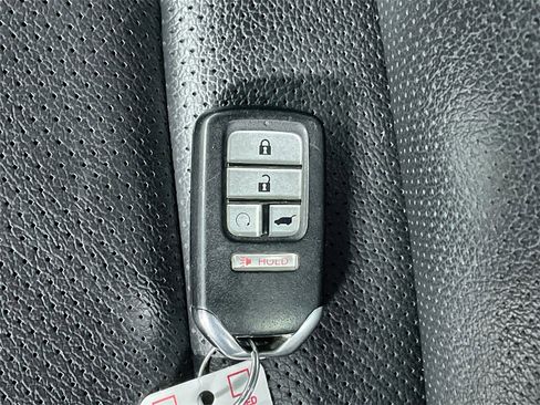 Certified 2023 Honda Passport EX-L image 35