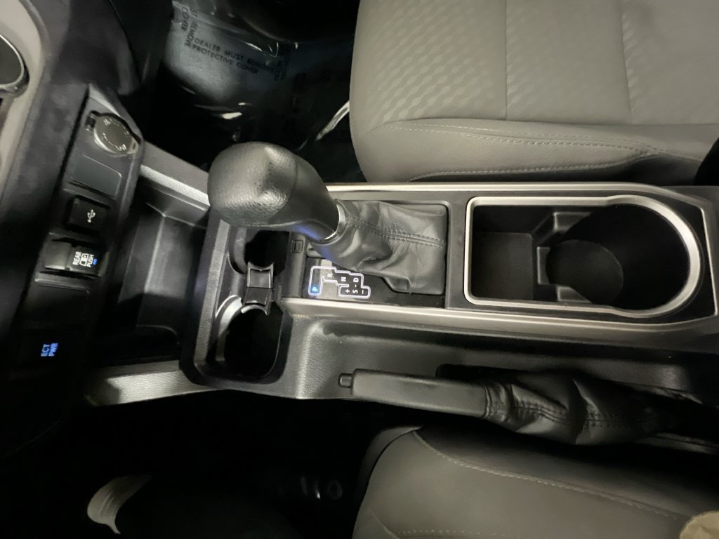 Used 2021 Toyota Tacoma SR5 RWD image 21