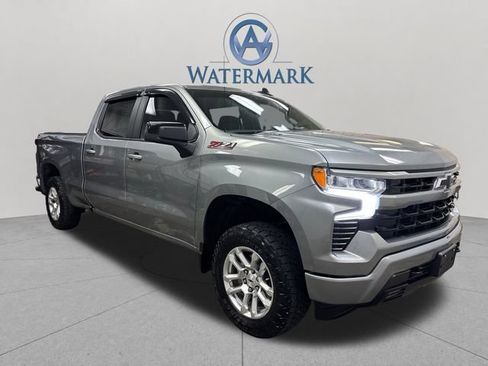 Used 2023 Chevrolet Silverado 1500 RST w/ Z71 Off-Road Package AWD/4WD image 8