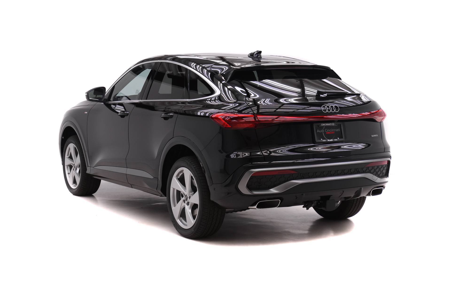 New 2026 Audi Q5 Premium Plus AWD/4WD image 5