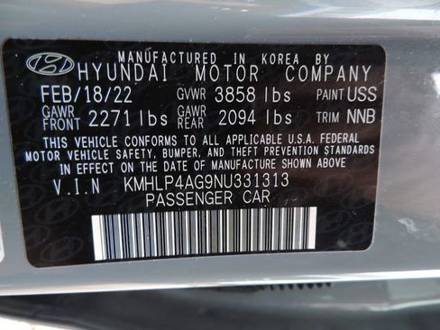 Used 2022 Hyundai Elantra Limited image 20