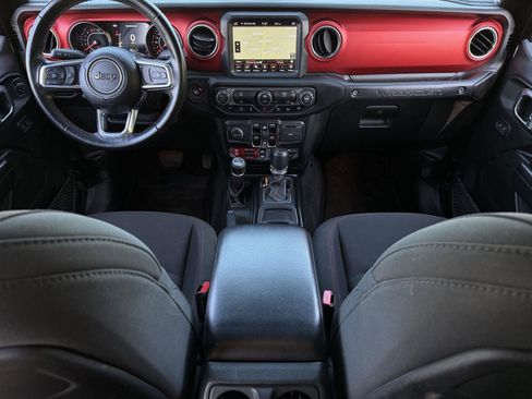 Used 2021 Jeep Wrangler Unlimited Rubicon AWD/4WD image 8