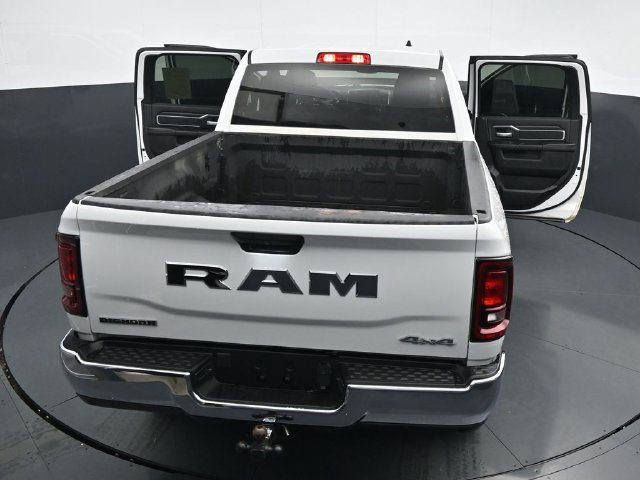 Used 2025 RAM 2500 Big Horn AWD/4WD image 35