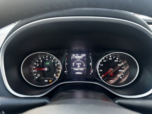 Used 2020 Jeep Compass Latitude image 17