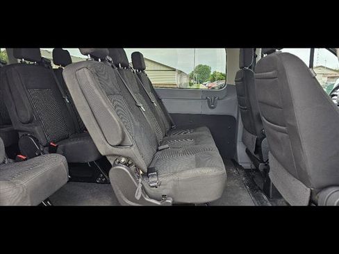 Used 2018 Ford Transit 350 XLT image 11