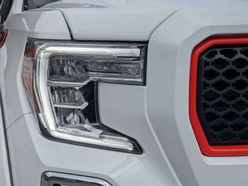 Used 2022 GMC Sierra 1500 SLT w/ SLT Premium Plus Package image 10