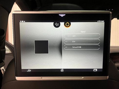 Used 2019 Bentley Bentayga image 55