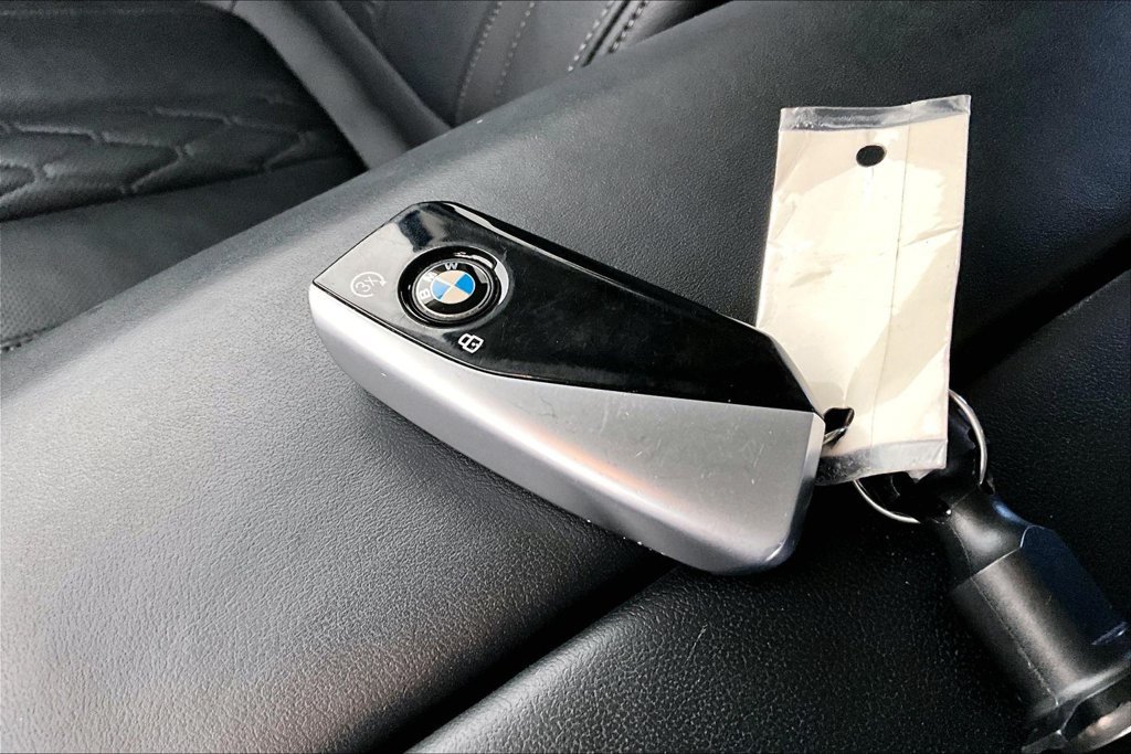 Used 2026 BMW X7 xDrive40i AWD/4WD image 13