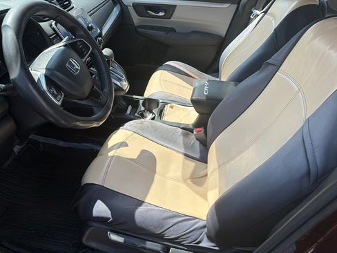 Used 2018 Honda CR-V LX image 2