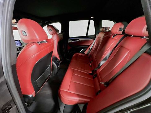 Used 2024 BMW X3 xDrive30i w/ Premium Package image 26