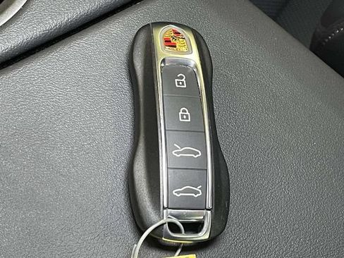 Certified 2025 Porsche Taycan AWD/4WD image 44