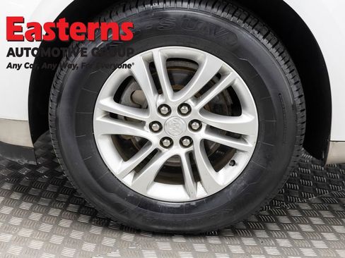 Used 2020 Buick Enclave Essence image 35