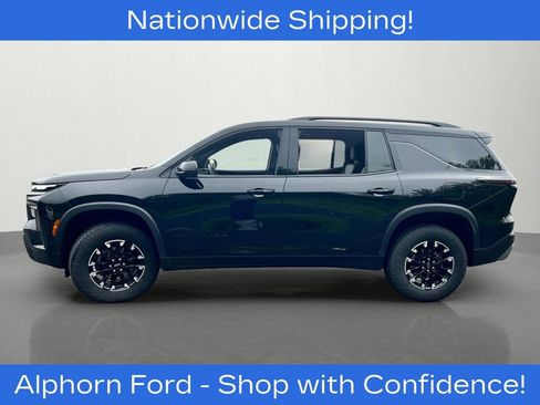 Used 2024 Chevrolet Traverse Z71 w/ Enhanced Driving Package AWD/4WD image 5