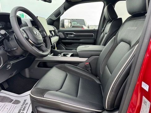 New 2026 RAM 1500 Laramie AWD/4WD image 9