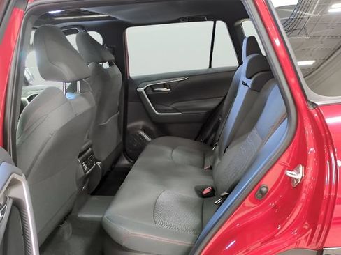 Used 2023 Toyota RAV4 SE w/ Weather & Moonroof Package AWD/4WD image 18