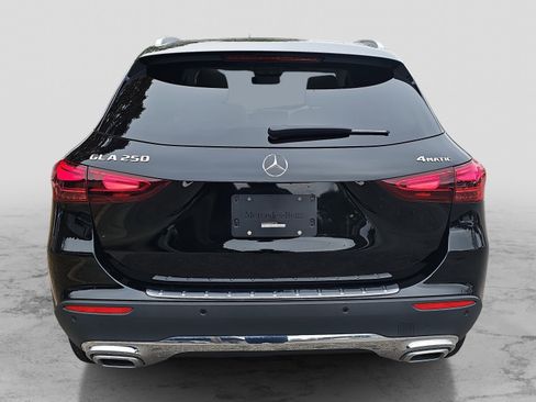 Certified 2025 Mercedes-Benz GLA 250 4MATIC image 7