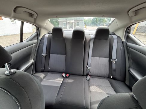 Used 2025 Nissan Sentra SV FWD image 37