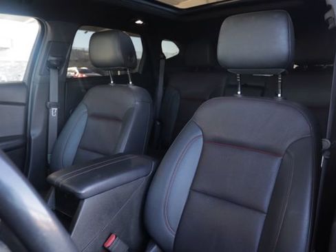 Used 2021 Chevrolet Blazer RS w/ Enhanced Convenience Package image 9