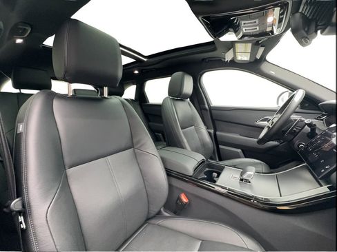 Used 2025 Land Rover Range Rover Velar Dynamic SE image 30