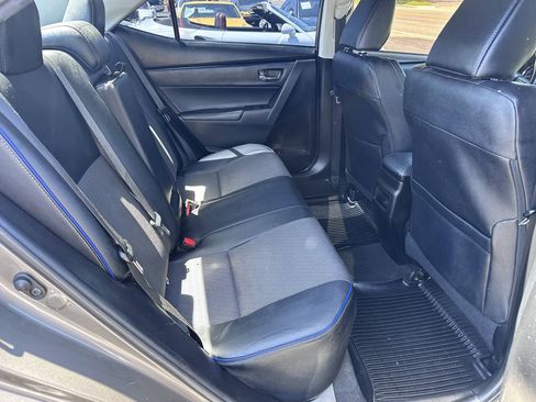Used 2019 Toyota Corolla SE FWD image 12