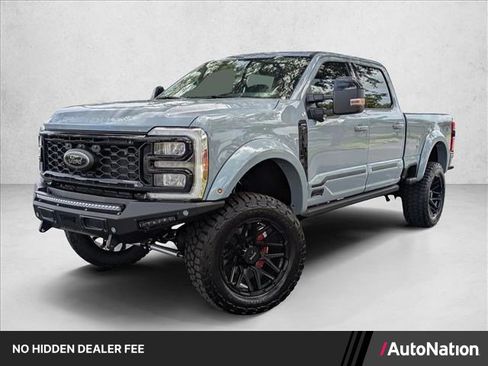 New 2026 Ford F250 Lariat w/ Black Appearance Package AWD/4WD image 1