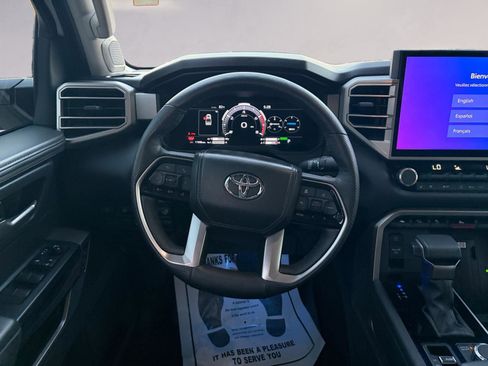 Used 2024 Toyota Tundra Limited image 12