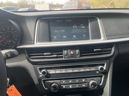 Used 2020 Kia Optima LX FWD image 21