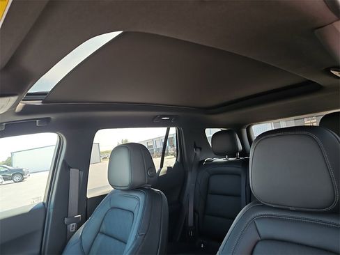 New 2026 Chevrolet Equinox LT w/ Convenience Package II image 20