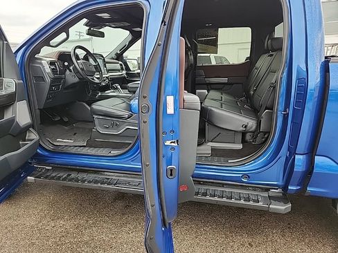Used 2022 Ford F150 Lariat w/ Equipment Group 502A High AWD/4WD image 11
