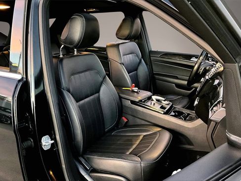 Used 2018 Mercedes-Benz GLE 350 w/ Premium 1 Package image 28