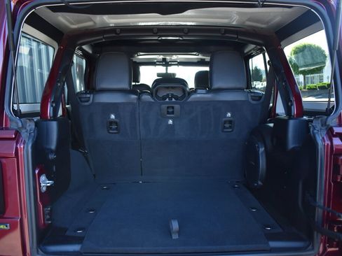 Used 2021 Jeep Wrangler Unlimited Rubicon AWD/4WD image 21