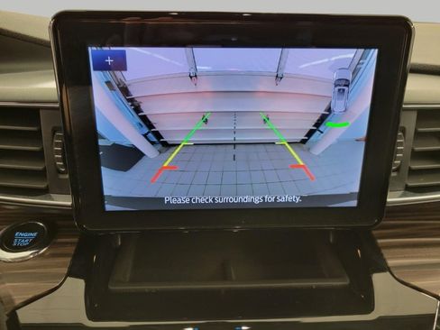 Used 2023 Ford Explorer Limited w/ Equipment Group 301A image 14