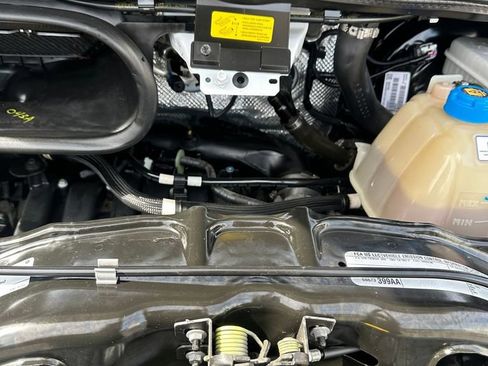 Used 2025 RAM ProMaster 3500 w/ Convenience Group FWD image 7