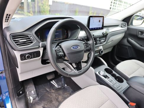 Used 2023 Ford Escape Active AWD/4WD image 17