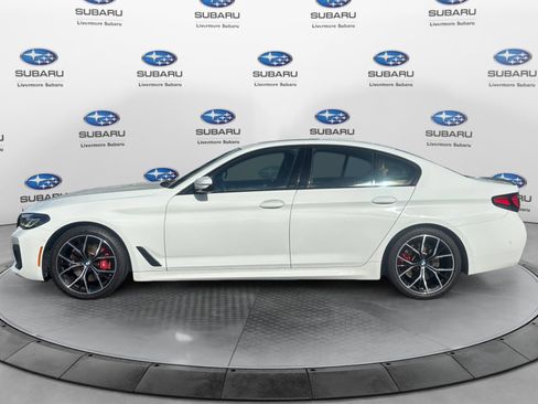 Used 2023 BMW 530i w/ M Sport Package RWD image 3