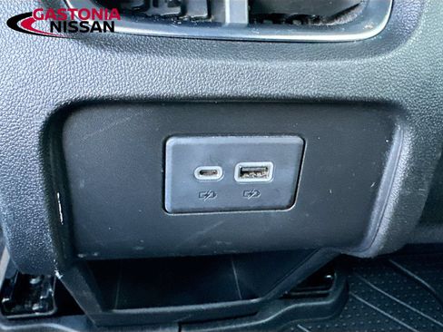 Used 2023 Chevrolet Blazer LT w/ Driver Confidence Package FWD image 33