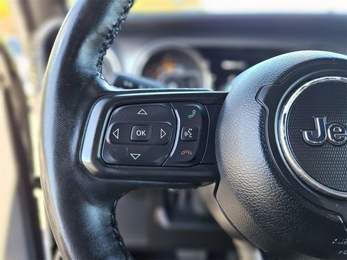 Used 2021 Jeep Wrangler Unlimited Sport image 26