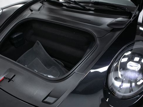 Certified 2025 Porsche 911 Carrera image 29