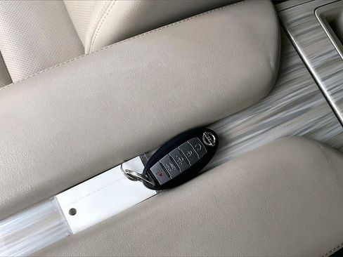 Used 2017 Nissan Murano Platinum image 34